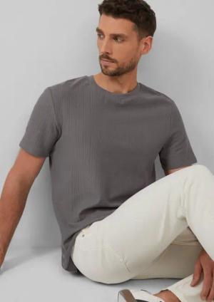 s.Oliver Kurzarmshirt Baumwoll-T-Shirt aus Strukturjersey