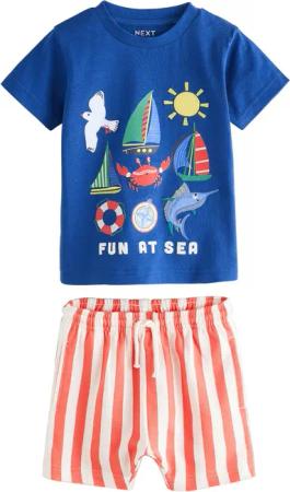 Next T-Shirt & Shorts T-Shirt und
