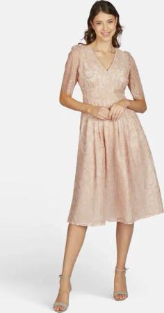 Kleo Abendkleid (1-tlg) aus wertvoller Spitze