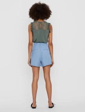 Vero Moda Chinoshorts Mia (1-tlg) Falten
