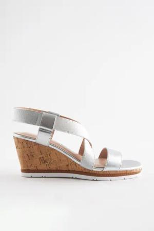 Next Forever Comfort Keilabsatzschuhe mit Elastikriemen
