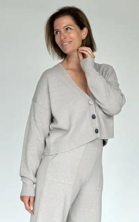 Zuckerwatte Strickjacke modische kurze Form, V-Ausschnitt,