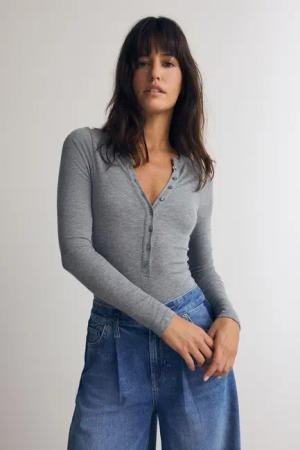Next Langarmbody Gerippter, langärmliger Henley-Body (1-tlg)