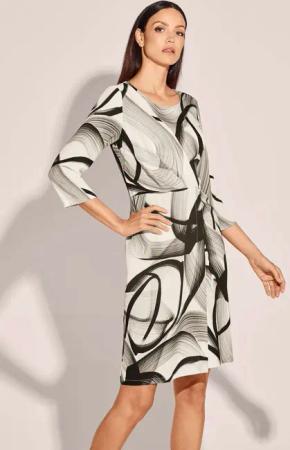 MADELEINE Midikleid Kleid in raffinierter Wickel-Optik