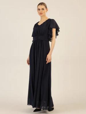 Apart Abendkleid aufwendig gearbeitet mit drappierten