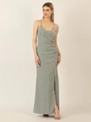 Apart Abendkleid aus einer hochelastischen Jersey