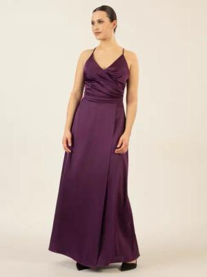 Apart Abendkleid mit Wickeleffekt