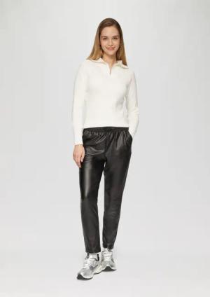 QS Stoffhose Joggerstyle in Lederoptik Gummizug