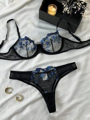 Elegant Love Set: Push-up-BH Bestickter BH