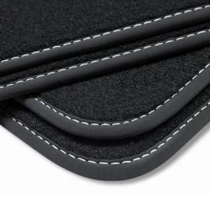 teileplus24 Auto-Fußmatten V262 Velours Fußmatten Set
