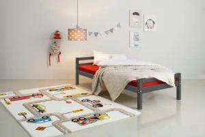 Lüttenhütt Kinderbett Alpi, Einzelbett aus schönem