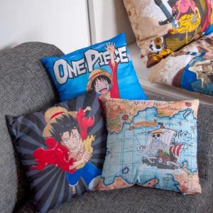 Dekokissen One Piece, hochfarbig bedruckt