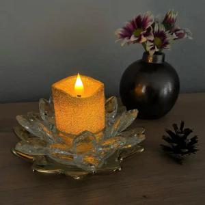 Online-Fuchs Kerzenständer in Lotusblüten-Optik aus Glas