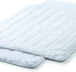 aqua-textil Bettdecke, Kopfkissen + Topper Soft