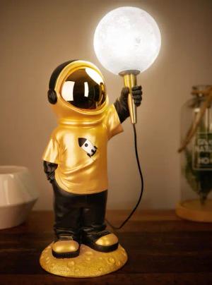 BRUBAKER LED Nachttischlampe Astronauten Tischlampe -