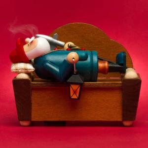SIKORA Weihnachtsfigur RM-A-SOFA schlafendes Holz Räuchermännchen