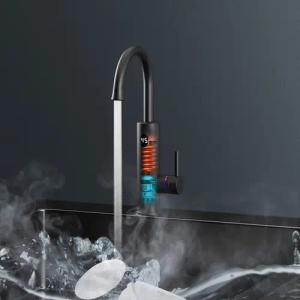 Oihpaw Küchenarmatur mit integriertem Durchlauferhitzer Wasserhahn