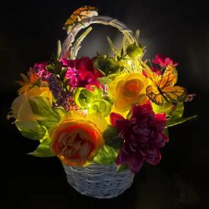 Kunstblumenstrauß - Deko Korb mit künstlichen