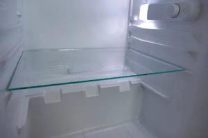 dieGlasschmiede Einlegeboden Kühlschrank Einlegeboden Breite 45cm,