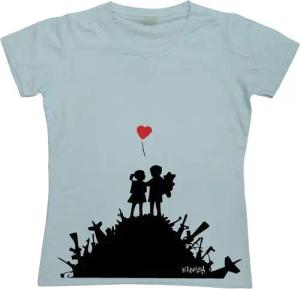BANKSY T-Shirt Finally Girly T-Shirt