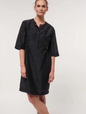 Kurzarmkleid