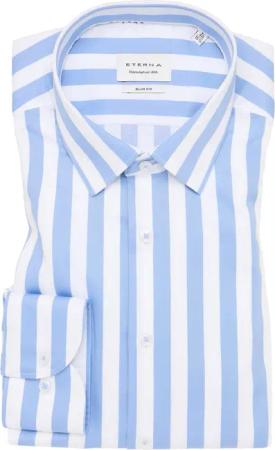 SLIM FIT Hemd in hellblau gestreift