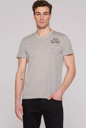 CAMP DAVID V-Shirt mit Brusttasche