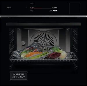 AEG Einbaubackofen 9000 TP9SB82WAB, Steam Clean,