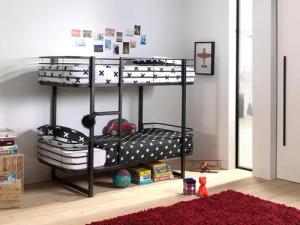 Vipack Etagenbett "Oscar, Metallbett mit 2 Liegeflächen 90/200, stabil und standfest", (B/H/T ca. 205x166x99cm, pulverbeschichtet wahlweise in 2 Farben), mit Metallrost, Absturzschutz, Leiter, gerundete Kopf- und Fußteile