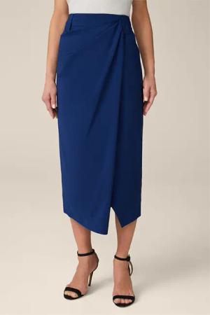 Schurwoll-Midirock mit Wickeldetail in Blau