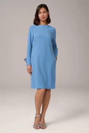 Wollcrêpe-Eggshape-Kleid in Blau