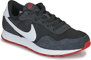 Nike Kinderschuhe NIKE MD VALIANT (GS)