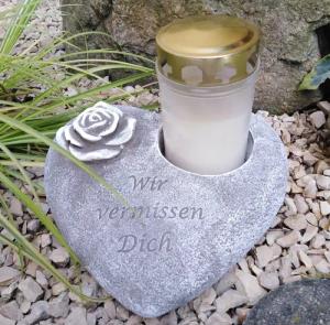 Radami Gartenfigur Grabherz Grablicht Rose Spruch