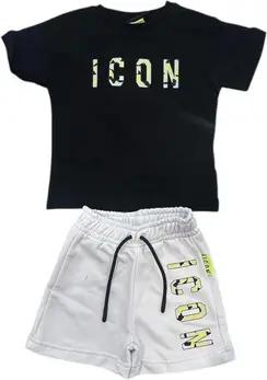 Icon Kleider & Outfits -
