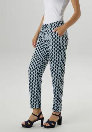 Aniston SELECTED Schlupfhose, mit Allover-Muster in geometrischer Wabenoptik - NEUE KOLLEKTION
