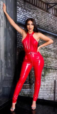 Koucla Jumpsuit Rückenfreier Overall Lederoptik, ärmellos