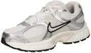 Nike V5 RNR Sneaker Damen beige
