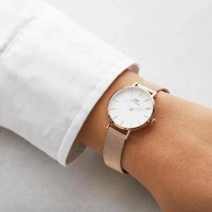 Daniel Wellington Uhr - Dw 28 mm Rose Petite Melrose - Gr. unisize - in Gold - für Damen