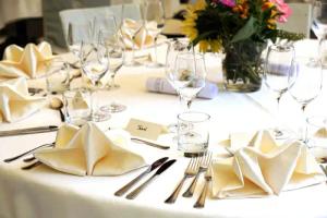 Libusch® Tischdecke Klara, weiß, RUND, Hochzeit,
