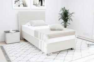 Westfalia Schlafkomfort Boxspringbett Sven, inkl. Zierkissen,