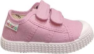 Victoria Sneaker basket