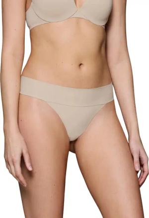 String Damen Triumph Make-Up Illusion EX