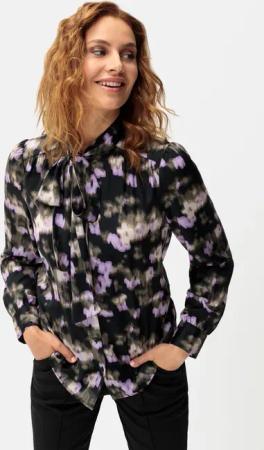 LASCANA Schluppenbluse, aus Satin