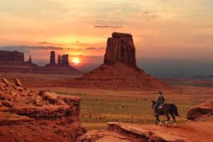 Papermoon Fototapete "MONUMENT TAL-SANDSTEIN BERGE SONNE STEINE WÜSTE COWBOY"