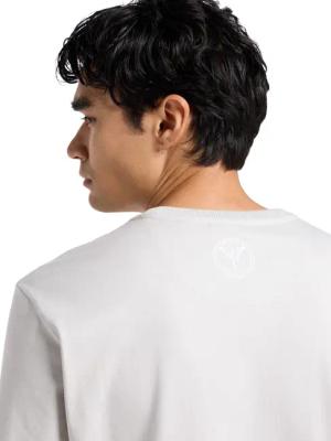 CARLO COLUCCI T-Shirt di Comun