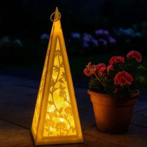 Online-Fuchs LED Laterne Pyramide mit Schmetterlingen