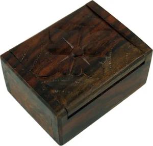 Guru-Shop Aufbewahrungsdose Beschnitzte Holzdose, Schatztruhe, Schmuck..