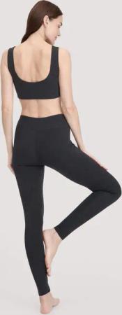 hessnatur Loungewear Leggings Medium Cut ACTIVE LIGHT aus Bio-Baumwolle - schwarz - Größe M/l