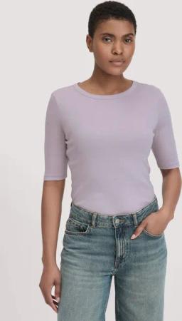 hessnatur Damen Softrib T-Shirt Fitted aus Bio-Baumwolle und TENCEL™ Modal - lila - Größe 44