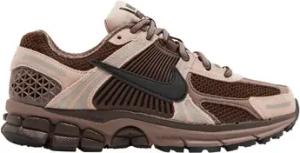 Nike Sneaker Zoom Vomero 5 Plum Eclipse (Women's)